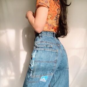 Vintage 90s High Waisted Baggy Jeans